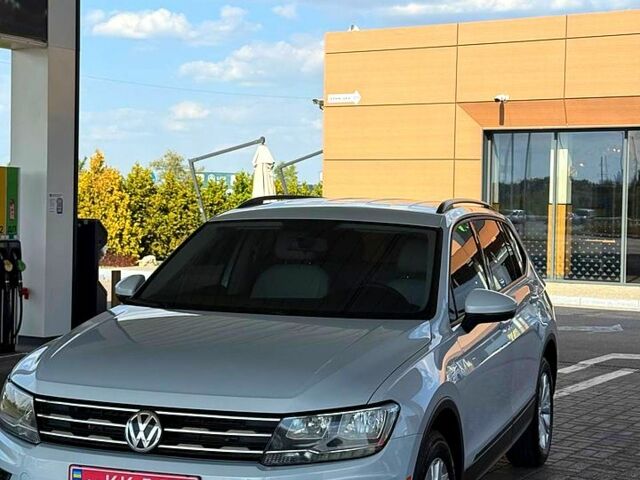 Фольксваген Тигуан, объемом двигателя 2 л и пробегом 243 тыс. км за 14999 $, фото 2 на Automoto.ua