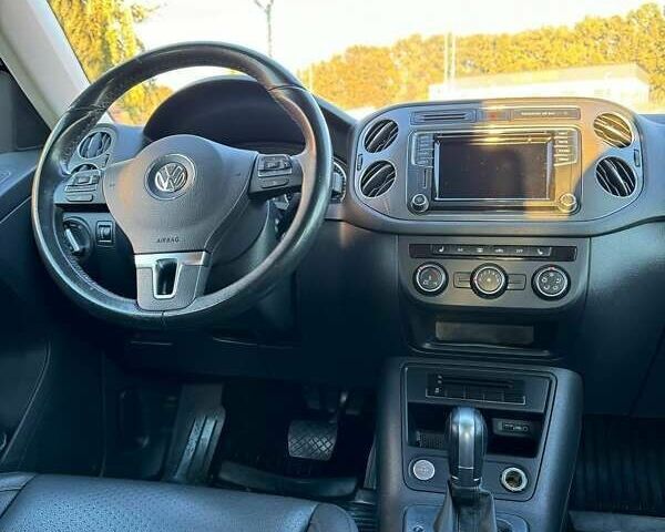 Фольксваген Тигуан, объемом двигателя 2 л и пробегом 209 тыс. км за 11900 $, фото 9 на Automoto.ua