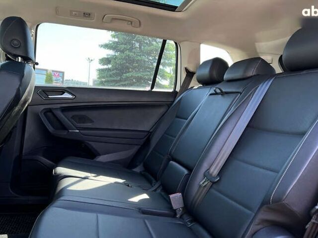 Фольксваген Тигуан, объемом двигателя 2 л и пробегом 123 тыс. км за 20900 $, фото 10 на Automoto.ua