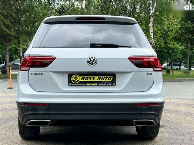 Фольксваген Тигуан, объемом двигателя 2 л и пробегом 172 тыс. км за 17700 $, фото 5 на Automoto.ua