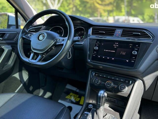 Фольксваген Тигуан, объемом двигателя 2 л и пробегом 123 тыс. км за 20900 $, фото 12 на Automoto.ua