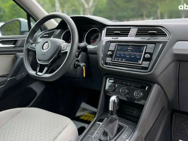 Фольксваген Тигуан, объемом двигателя 2 л и пробегом 172 тыс. км за 17700 $, фото 9 на Automoto.ua