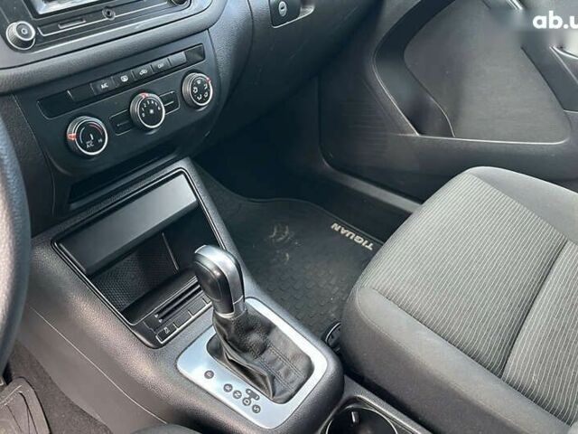 Фольксваген Тигуан, объемом двигателя 2 л и пробегом 142 тыс. км за 12200 $, фото 11 на Automoto.ua