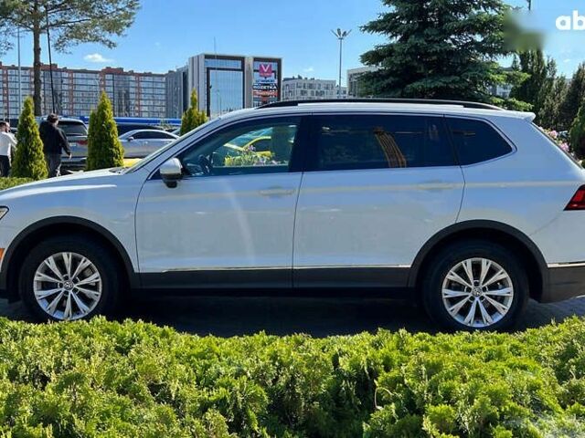 Фольксваген Тигуан, объемом двигателя 2 л и пробегом 123 тыс. км за 20900 $, фото 3 на Automoto.ua