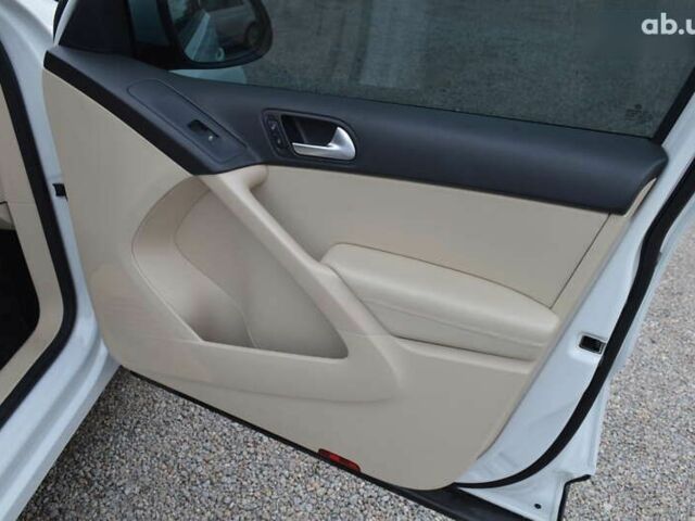 Фольксваген Тігуан, об'ємом двигуна 0 л та пробігом 82 тис. км за 15600 $, фото 16 на Automoto.ua