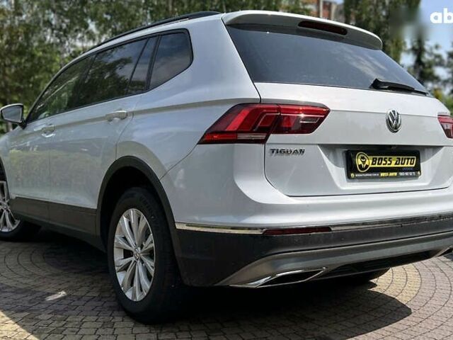 Фольксваген Тигуан, объемом двигателя 2 л и пробегом 111 тыс. км за 17900 $, фото 24 на Automoto.ua