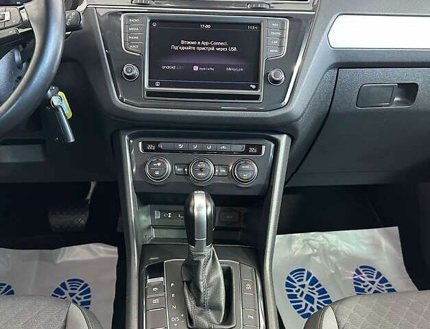 Фольксваген Тігуан, об'ємом двигуна 2 л та пробігом 183 тис. км за 20950 $, фото 9 на Automoto.ua