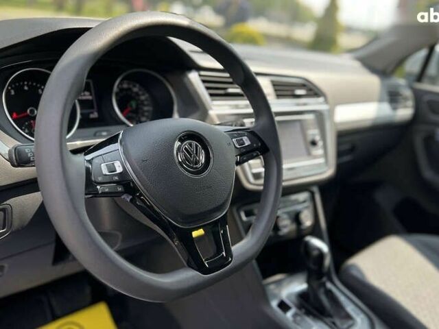 Фольксваген Тигуан, объемом двигателя 2 л и пробегом 111 тыс. км за 17900 $, фото 18 на Automoto.ua