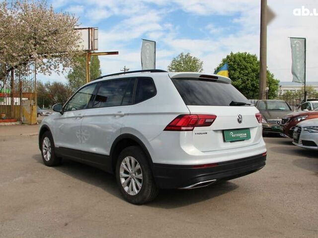 Фольксваген Тигуан, объемом двигателя 2 л и пробегом 104 тыс. км за 22200 $, фото 5 на Automoto.ua