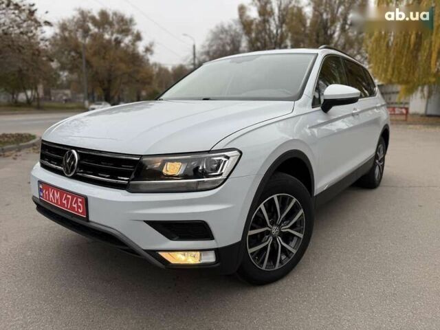 Фольксваген Тигуан, объемом двигателя 2 л и пробегом 72 тыс. км за 19300 $, фото 4 на Automoto.ua