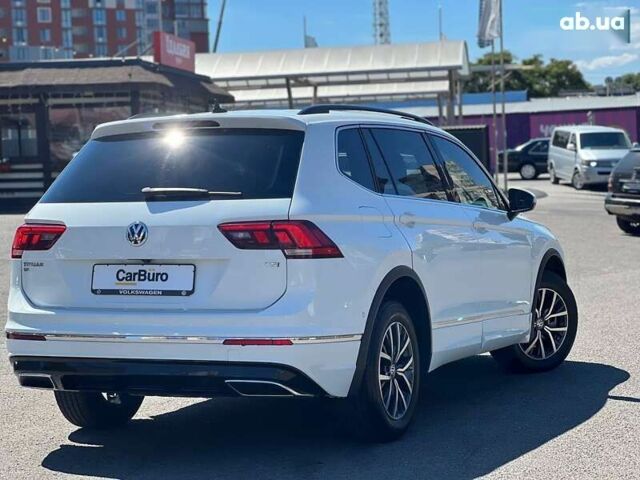 Фольксваген Тігуан, об'ємом двигуна 2 л та пробігом 64 тис. км за 17900 $, фото 10 на Automoto.ua