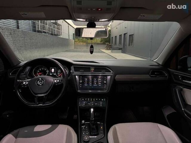 Фольксваген Тигуан, объемом двигателя 2 л и пробегом 225 тыс. км за 15500 $, фото 11 на Automoto.ua