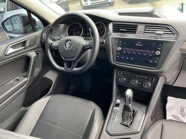 Фольксваген Тигуан, объемом двигателя 2 л и пробегом 212 тыс. км за 15300 $, фото 8 на Automoto.ua