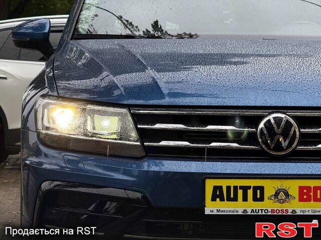 Фольксваген Тігуан, об'ємом двигуна 2 л та пробігом 103 тис. км за 18999 $, фото 4 на Automoto.ua