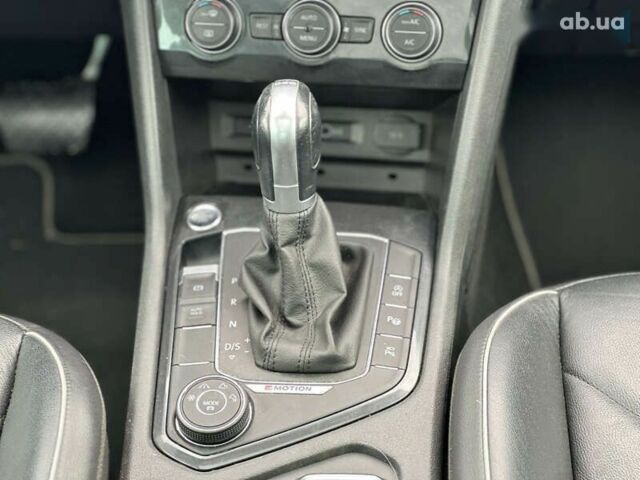 Фольксваген Тигуан, объемом двигателя 2 л и пробегом 183 тыс. км за 23990 $, фото 13 на Automoto.ua