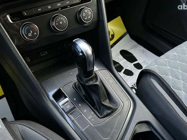 Фольксваген Тигуан, объемом двигателя 2 л и пробегом 190 тыс. км за 17700 $, фото 13 на Automoto.ua