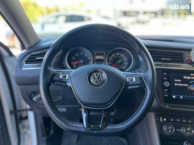 Фольксваген Тігуан, об'ємом двигуна 2 л та пробігом 64 тис. км за 17900 $, фото 20 на Automoto.ua