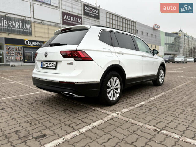 Фольксваген Тигуан, объемом двигателя 2 л и пробегом 135 тыс. км за 19900 $, фото 4 на Automoto.ua