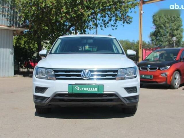 Фольксваген Тигуан, объемом двигателя 2 л и пробегом 104 тыс. км за 22200 $, фото 7 на Automoto.ua
