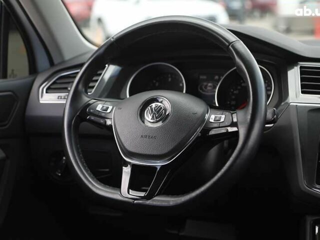 Фольксваген Тигуан, объемом двигателя 2 л и пробегом 224 тыс. км за 24000 $, фото 13 на Automoto.ua