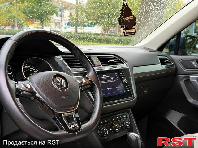 Фольксваген Тігуан, об'ємом двигуна 2 л та пробігом 103 тис. км за 18999 $, фото 9 на Automoto.ua