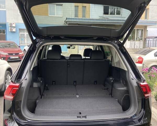 Фольксваген Тигуан, объемом двигателя 1.98 л и пробегом 72 тыс. км за 20000 $, фото 2 на Automoto.ua