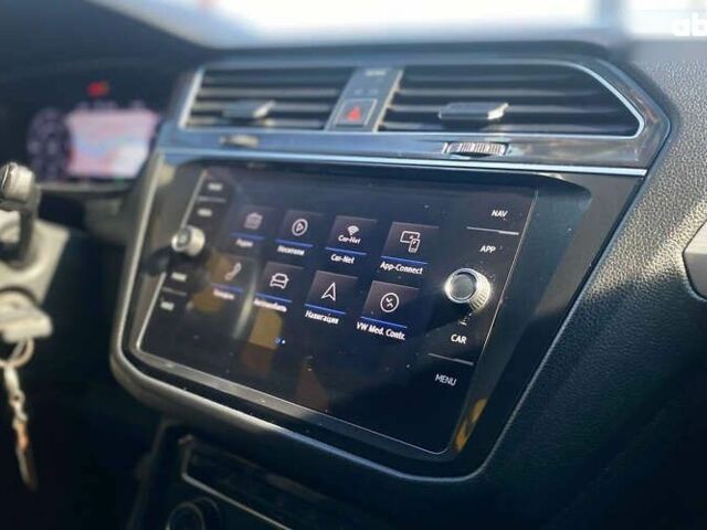 Фольксваген Тигуан, объемом двигателя 2 л и пробегом 192 тыс. км за 27400 $, фото 16 на Automoto.ua