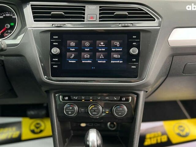 Фольксваген Тигуан, объемом двигателя 2 л и пробегом 172 тыс. км за 25650 $, фото 10 на Automoto.ua