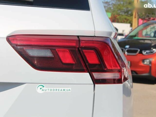 Фольксваген Тігуан, об'ємом двигуна 2 л та пробігом 104 тис. км за 22300 $, фото 23 на Automoto.ua