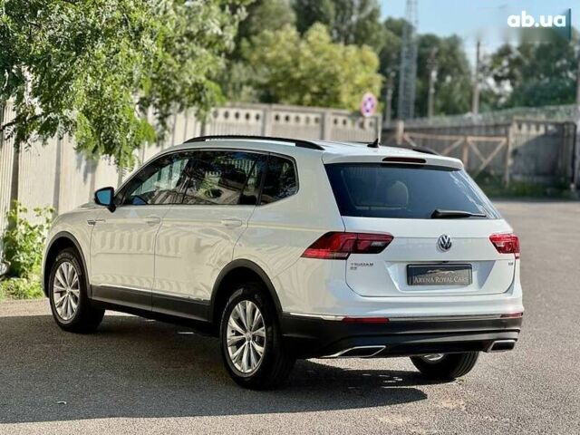 Фольксваген Тигуан, объемом двигателя 2 л и пробегом 147 тыс. км за 19200 $, фото 7 на Automoto.ua