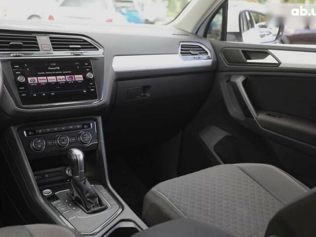 Фольксваген Тигуан, объемом двигателя 2 л и пробегом 224 тыс. км за 24000 $, фото 12 на Automoto.ua