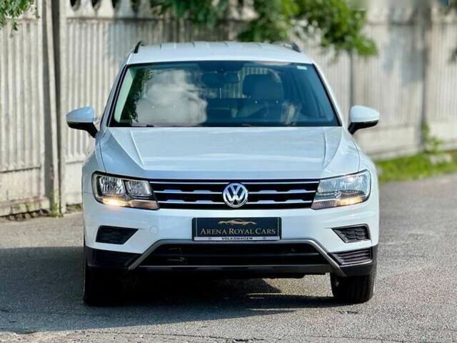 Фольксваген Тігуан, об'ємом двигуна 2 л та пробігом 147 тис. км за 19200 $, фото 2 на Automoto.ua