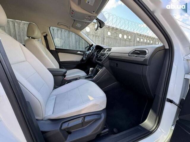 Фольксваген Тигуан, объемом двигателя 2 л и пробегом 147 тыс. км за 19200 $, фото 19 на Automoto.ua