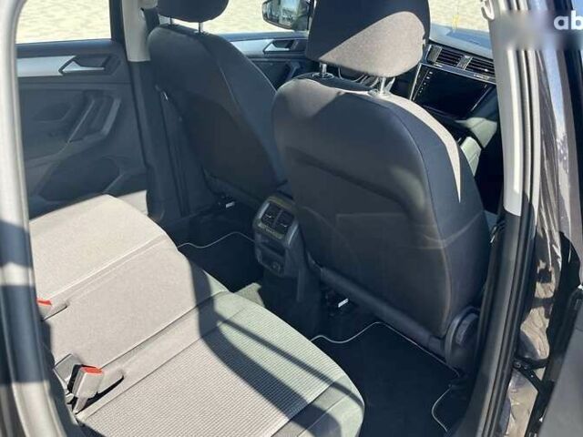 Фольксваген Тигуан, объемом двигателя 2 л и пробегом 258 тыс. км за 20900 $, фото 28 на Automoto.ua