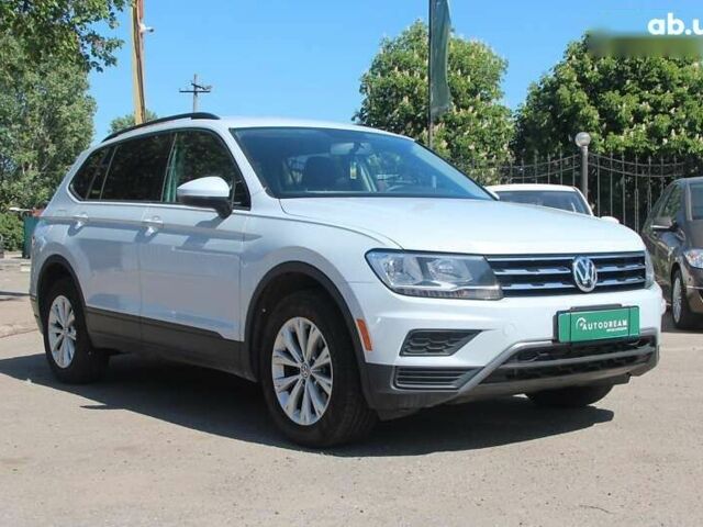 Фольксваген Тігуан, об'ємом двигуна 2 л та пробігом 104 тис. км за 22300 $, фото 2 на Automoto.ua