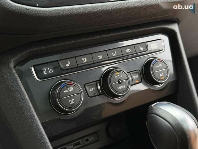 Фольксваген Тигуан, объемом двигателя 2 л и пробегом 72 тыс. км за 19300 $, фото 22 на Automoto.ua