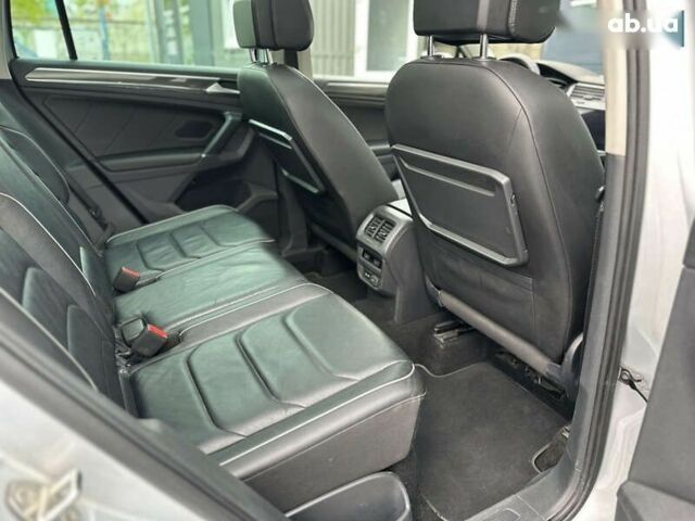 Фольксваген Тигуан, объемом двигателя 2 л и пробегом 183 тыс. км за 23990 $, фото 8 на Automoto.ua