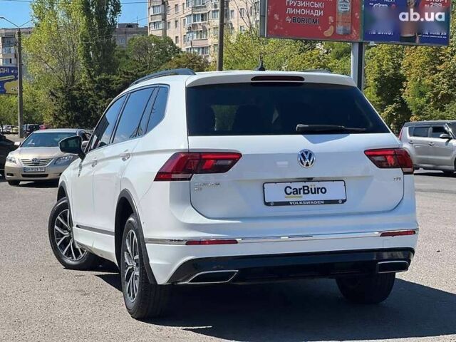 Фольксваген Тігуан, об'ємом двигуна 2 л та пробігом 64 тис. км за 17900 $, фото 8 на Automoto.ua