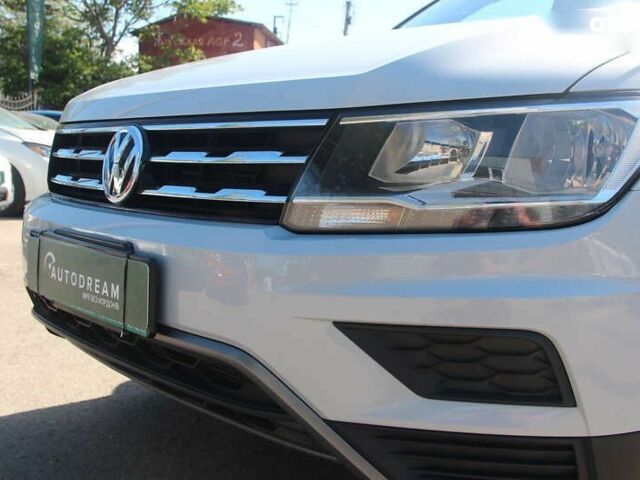 Фольксваген Тигуан, объемом двигателя 2 л и пробегом 104 тыс. км за 22200 $, фото 22 на Automoto.ua