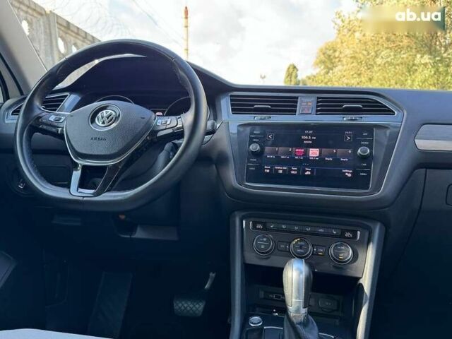 Фольксваген Тігуан, об'ємом двигуна 2 л та пробігом 147 тис. км за 19200 $, фото 18 на Automoto.ua