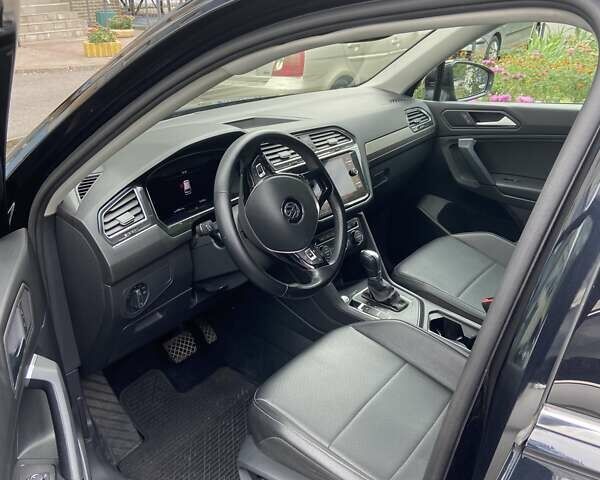 Фольксваген Тигуан, объемом двигателя 1.98 л и пробегом 72 тыс. км за 20000 $, фото 5 на Automoto.ua