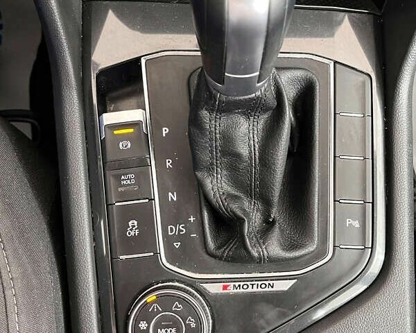 Фольксваген Тигуан, объемом двигателя 2 л и пробегом 205 тыс. км за 21950 $, фото 14 на Automoto.ua