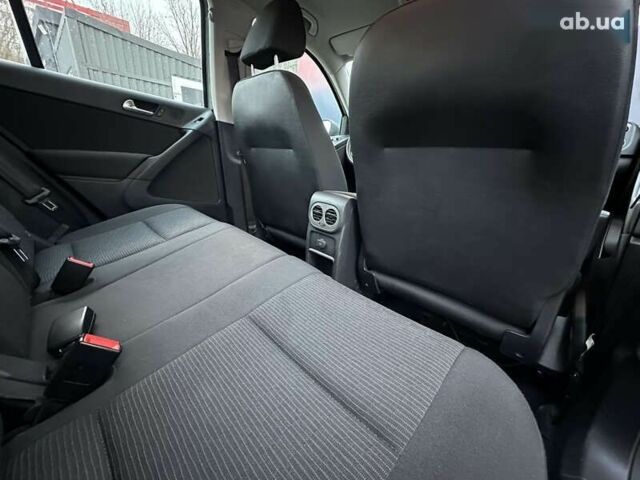 Фольксваген Тигуан, объемом двигателя 2 л и пробегом 129 тыс. км за 14990 $, фото 9 на Automoto.ua