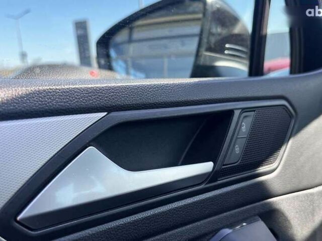 Фольксваген Тігуан, об'ємом двигуна 2 л та пробігом 258 тис. км за 18700 $, фото 11 на Automoto.ua