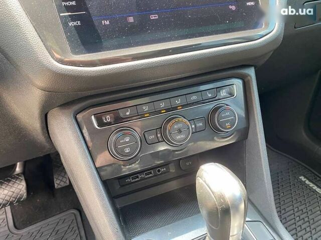 Фольксваген Тигуан, объемом двигателя 2 л и пробегом 202 тыс. км за 17900 $, фото 16 на Automoto.ua