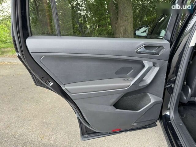 Фольксваген Тігуан, об'ємом двигуна 2 л та пробігом 162 тис. км за 19500 $, фото 24 на Automoto.ua