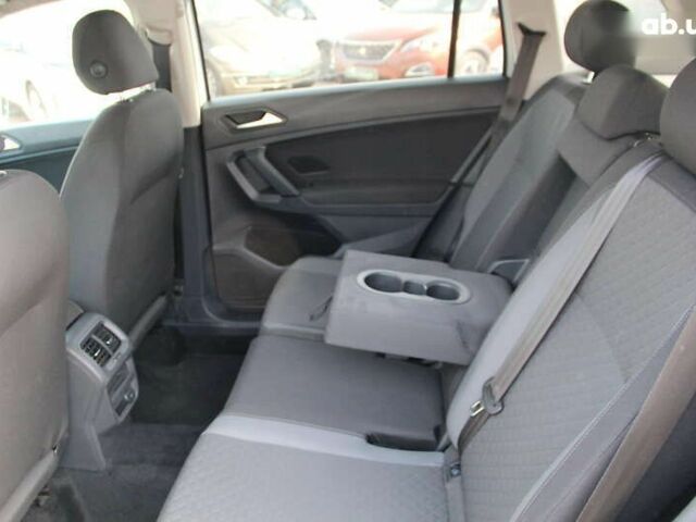 Фольксваген Тигуан, объемом двигателя 2 л и пробегом 104 тыс. км за 22200 $, фото 16 на Automoto.ua