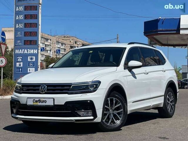 Фольксваген Тігуан, об'ємом двигуна 2 л та пробігом 64 тис. км за 17900 $, фото 5 на Automoto.ua