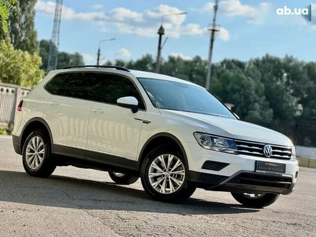 Фольксваген Тигуан, объемом двигателя 2 л и пробегом 147 тыс. км за 19200 $, фото 4 на Automoto.ua