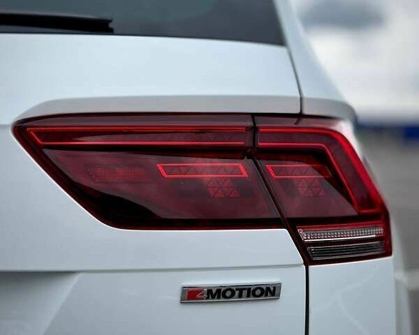 Фольксваген Тігуан, об'ємом двигуна 2 л та пробігом 230 тис. км за 23999 $, фото 11 на Automoto.ua